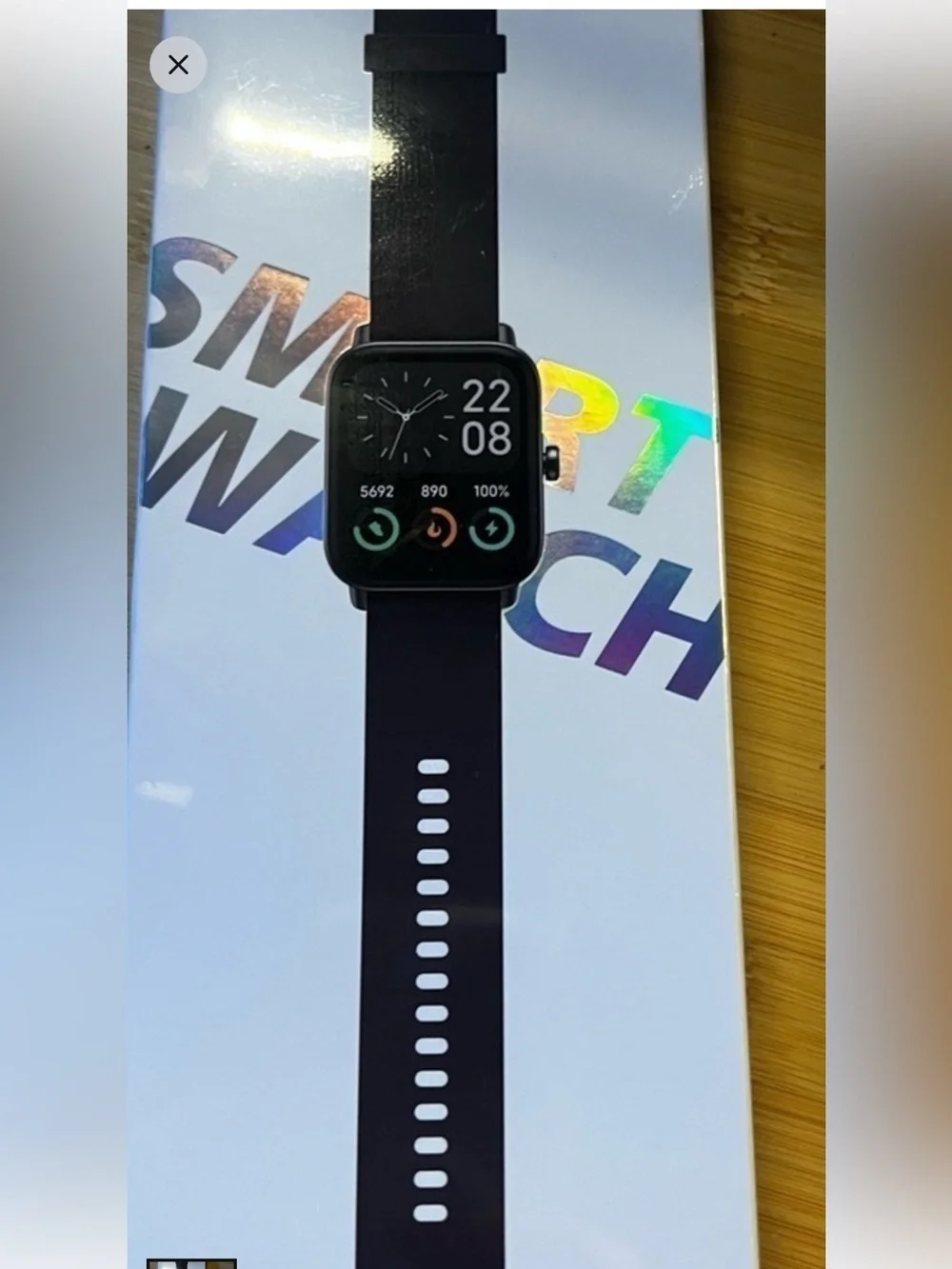 Smartwatch with Black Silicone Band - Sleek Fitness Tracker